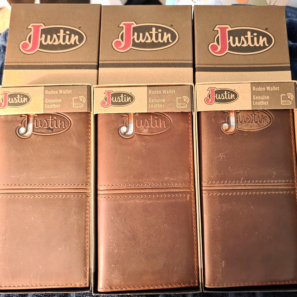 Justin Tan and Brown Leather Wallet